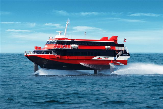 Resultado de imagem para ferry turbojet macau